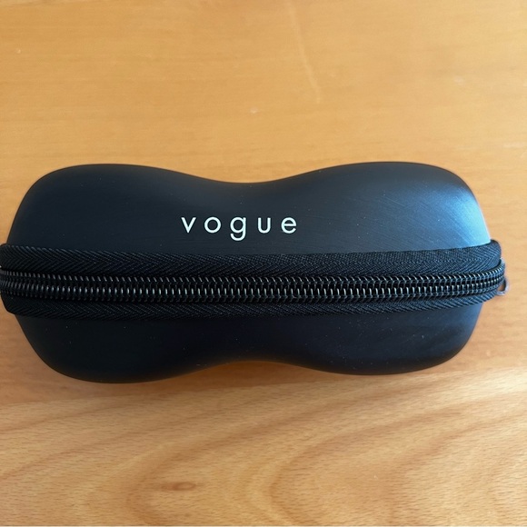 NIB Vogue Sunglasses VO5475SB - Picture 8 of 8